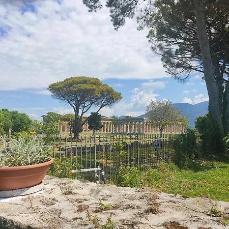 Il Giardino Di Athena 1 * Paestum